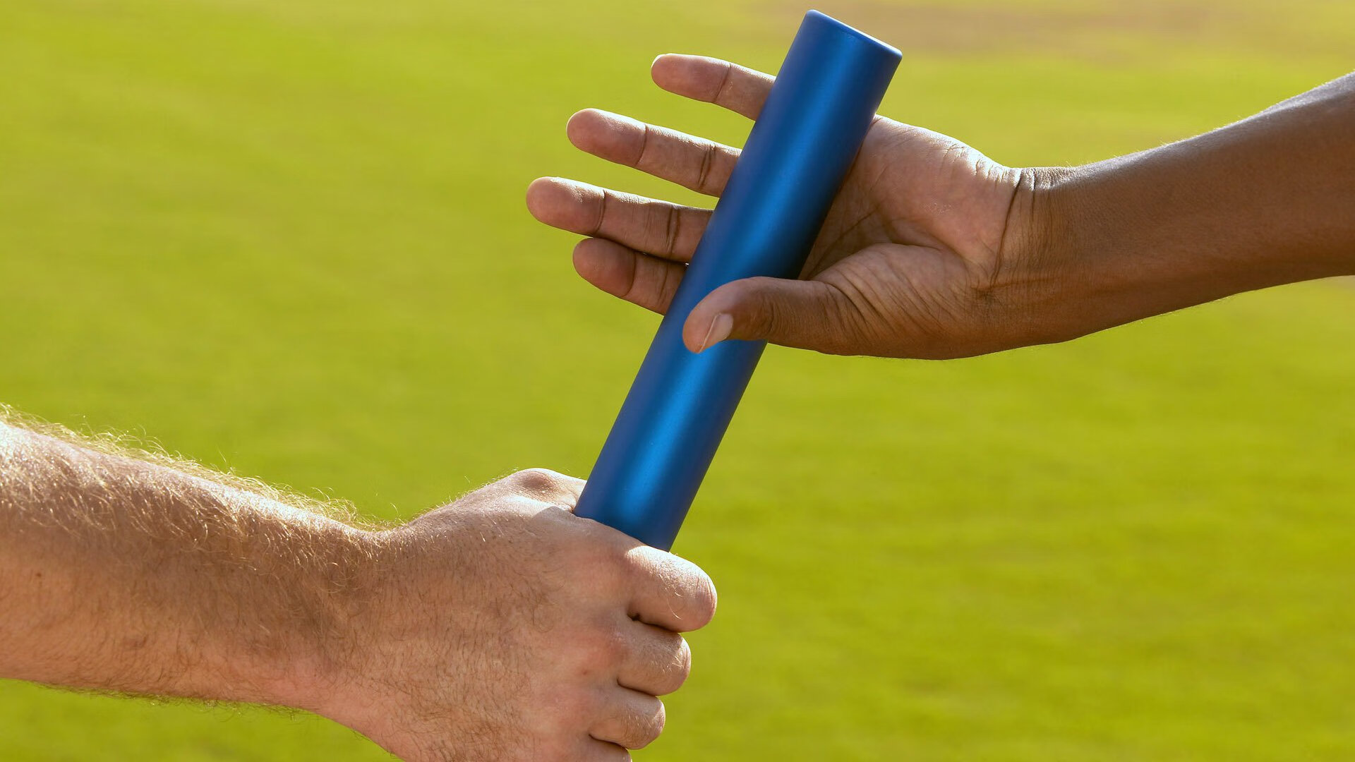 球员勇救俱乐部财务陷阱,集资支持球队运营,球队的资金来源